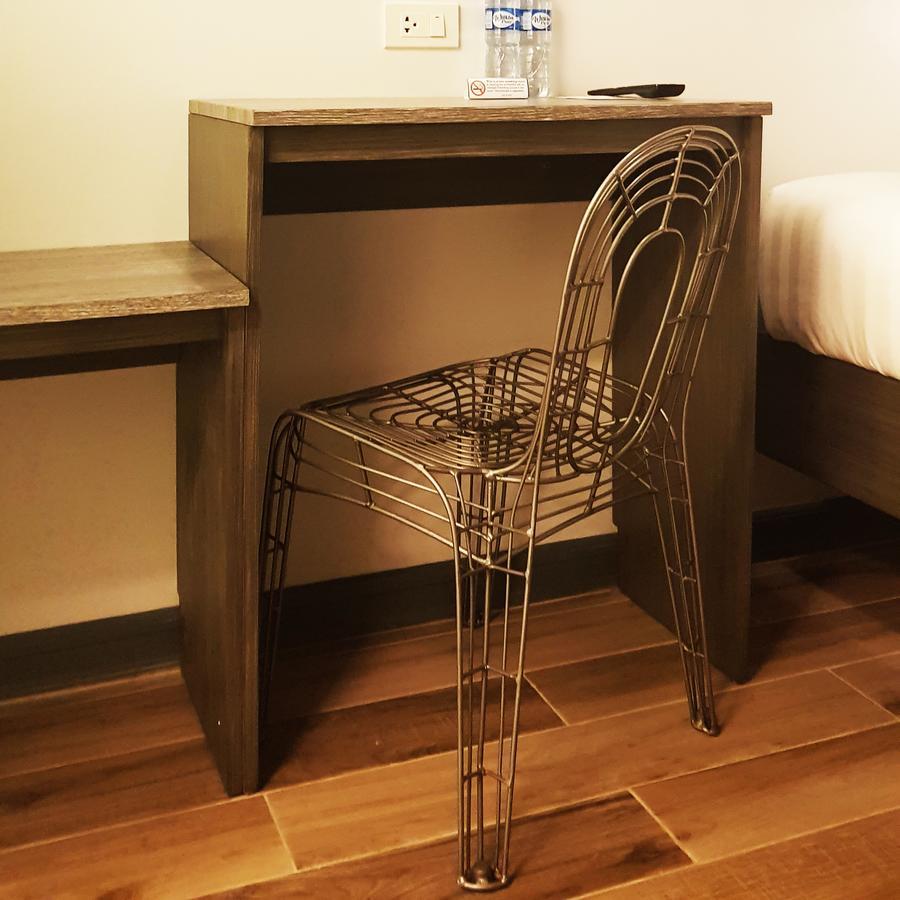 Gq Plaza Hotell Kalibo Eksteriør bilde