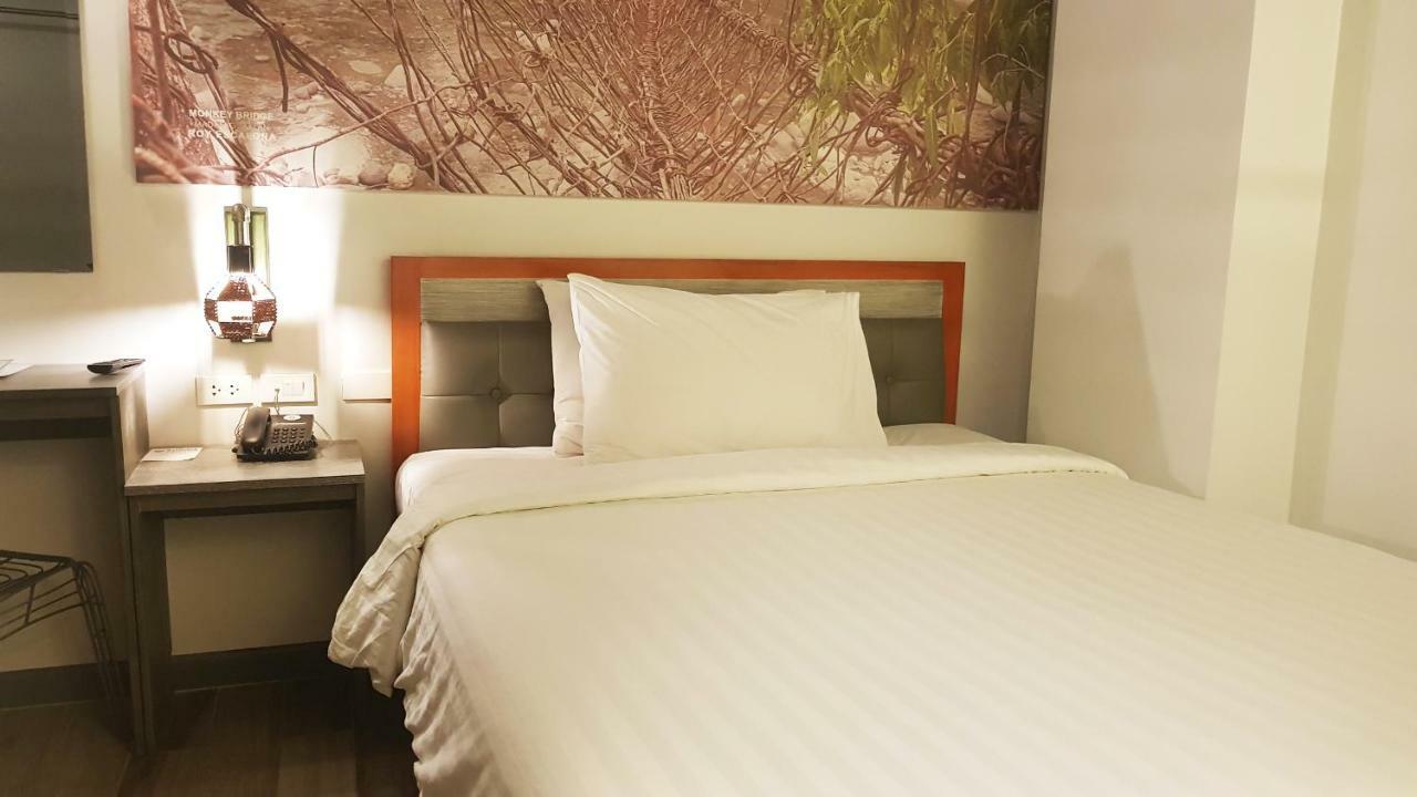 Gq Plaza Hotell Kalibo Eksteriør bilde